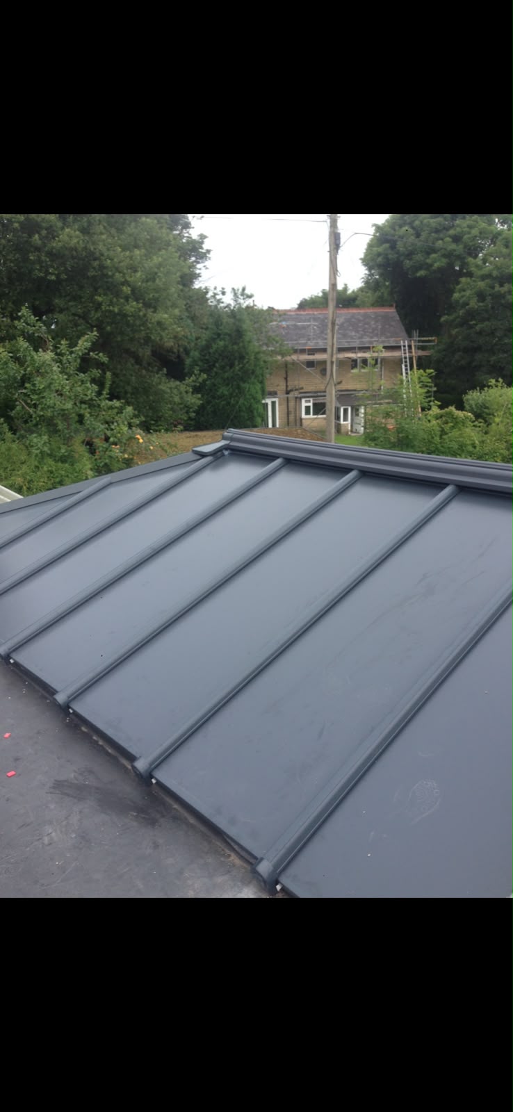Standing seam metal roof